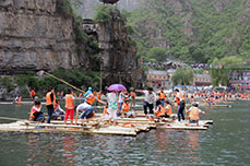 恒运欢乐行 幸福在进行——恒运能源集团组织野三坡百里峡旅游活动